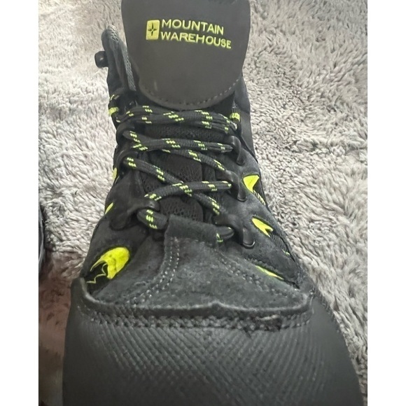 Mountain Warehouse Winter Hiking Boots, Youth Boy’s Size 4Y, GUC - Picture 8 of 11